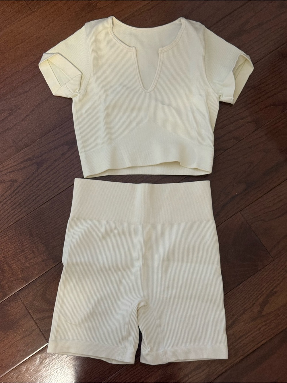 Cropped Ribbed Two-Piece Work Out Set in Soft Cream